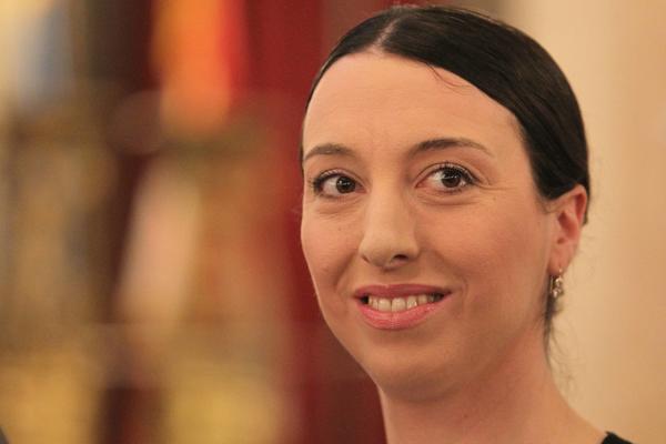 AJA JUNG dobija NAJVEĆE italijansko priznanje za kulturu!