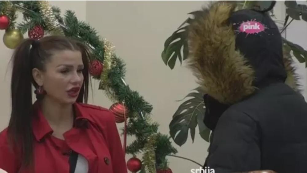 Teško joj pada Filipovo ponašanje u Zadruzi 