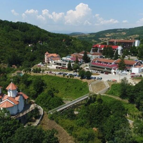 Ova banja je pravi dragulj Srbije: Na samo par sati vožnje od Beograda, a cena noćenja za samo 1.200 dinara!