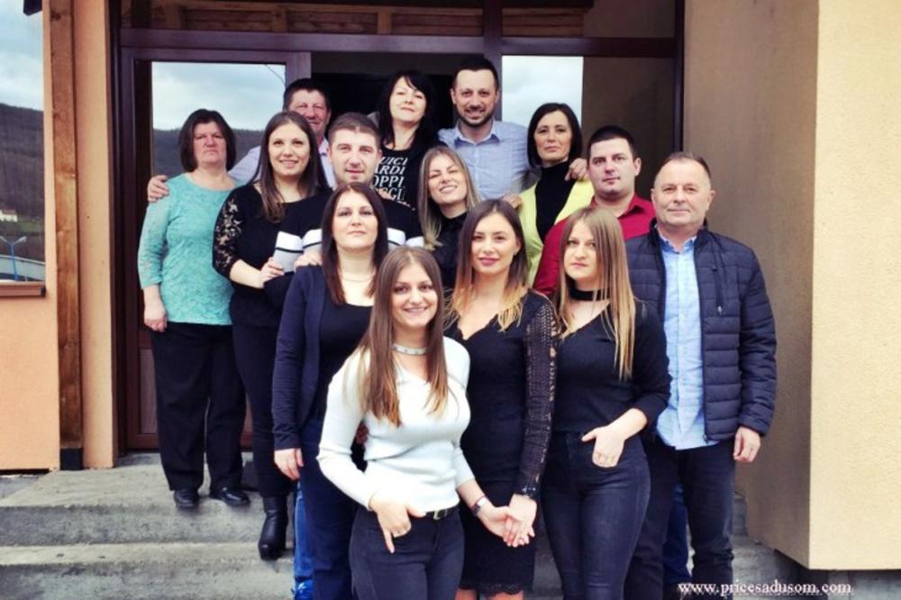 Ovako posluje preduzeće koje vodi 100 PORODICA, a na čelu firme su roditelji, deca, braća i JETRVE! (FOTO)