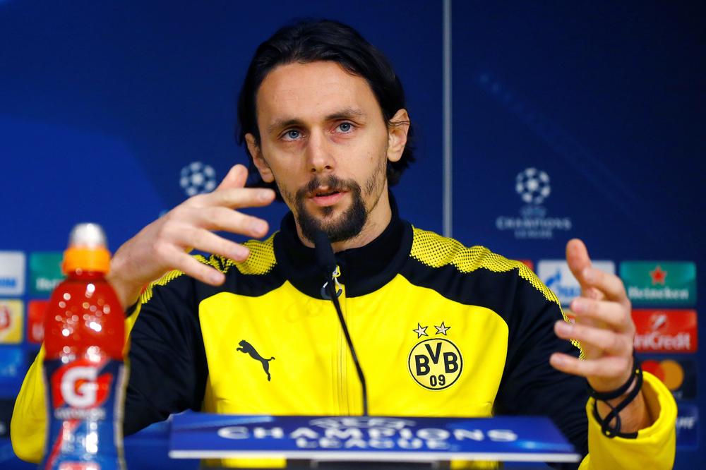 Fenomenalno! Svaki Srbin će da zaplače od smeha kada vidi kako je Sent Etjen predstavio Subotića! (VIDEO)