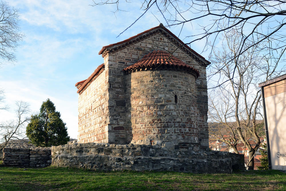 Jug Bogdanova ili Latinska crkva  