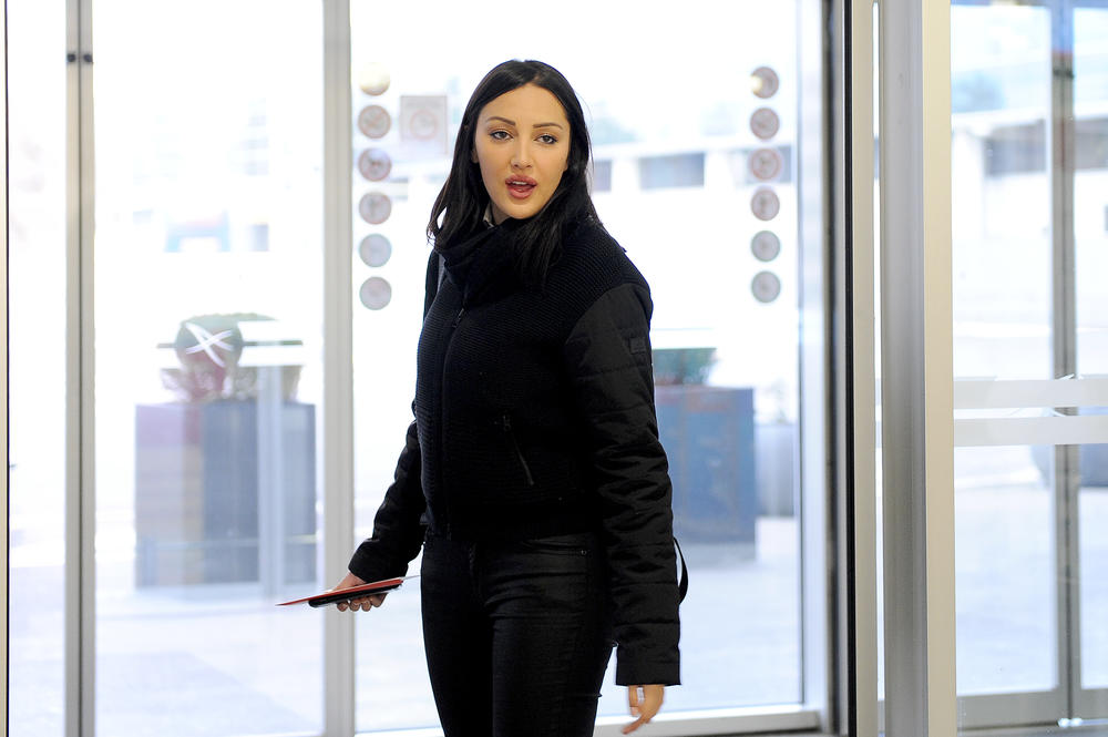 Izvinila se publici putem Instagrama 