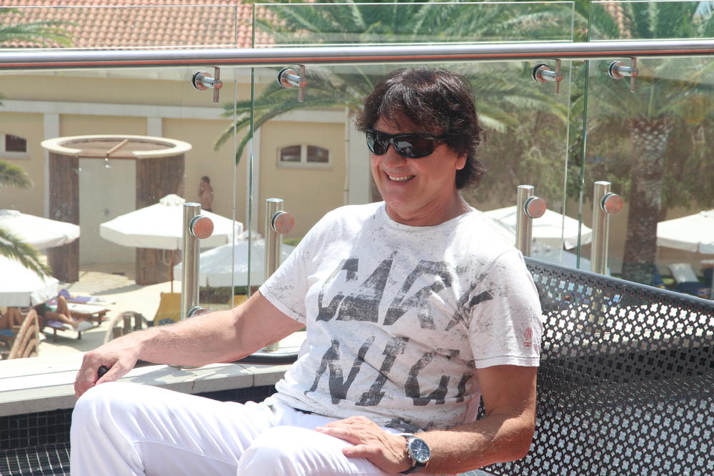 Zdravko Čolić: Više od misica me uzbuđuju jedre sobarice!