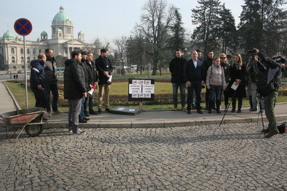 Šta radite bre -  Marko Bastać