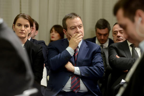 Dačić ekspresno odgovorio Hrvatima: Poslaću im poštom imena 20.000 dece ubijenih u Jasenovcu koje su klali SRBOSJEKOM!