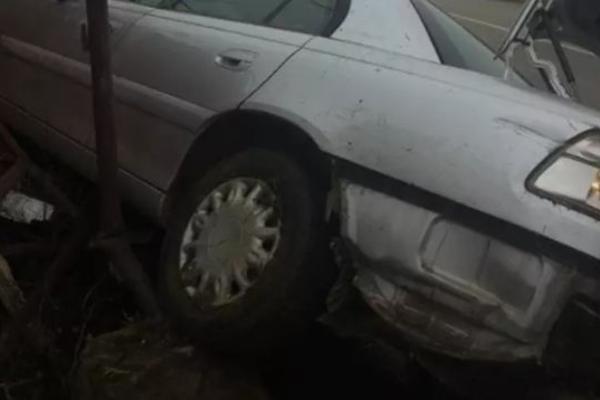 JEDVA PREŽIVELA! Naša poznata folkerka doživela TEŠKU SAOBRAĆAJNU NESREĆU! (FOTO)