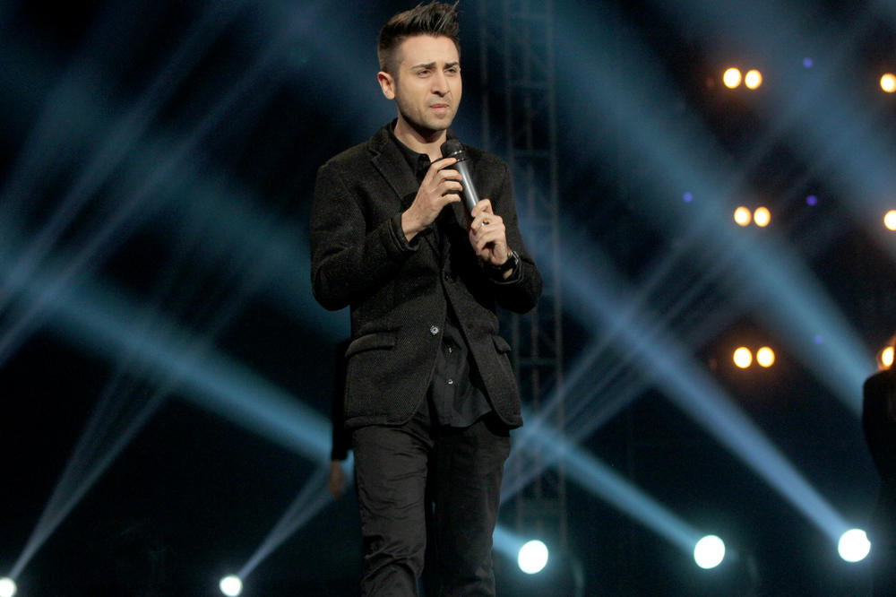 SVAKA ČAST NA SVEMU, SAMOHRANA MAJKO! POČIVAJ U MIRU: Danijel Pavlović se dirljivom porukom oprostio od Divne!