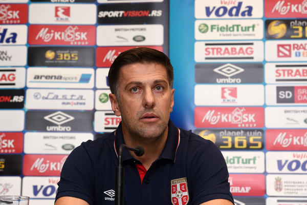 Krstajić podneo ostavku, pa je tek onda i zvanično izabran za selektora Srbije!