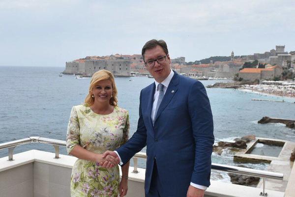 Vučić: Prihvatio sam poziv Kolinde, idem u dvodnevnu posetu