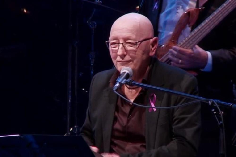 UMRO OLIVER DRAGOJEVIĆ