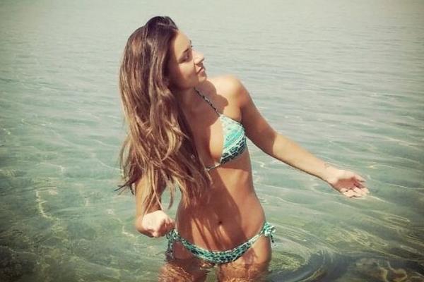 Ova prelepa crnka će voditi Beoviziju, ali čekajte tek da vidite ko će joj se još pridružiti na sceni! (FOTO)