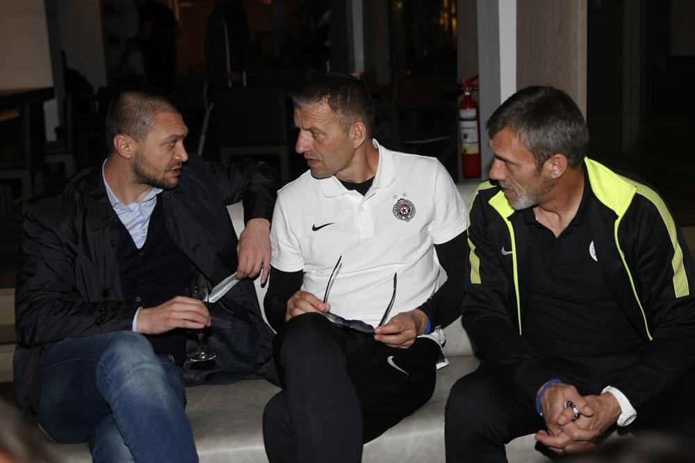 ILIEV RAPORTIRAO O TRANSFERIMA S KIPRA: Jedna stvar je nedostajala da sve završimo! Suma ima problem!