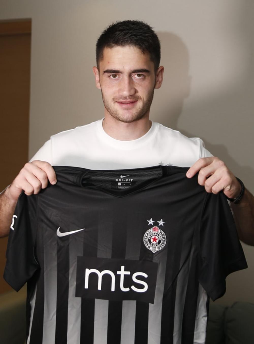 Saša Zdjelar je već razmenio nekoliko poruka sa Benom koji je pojačao Crvenu zvezdu