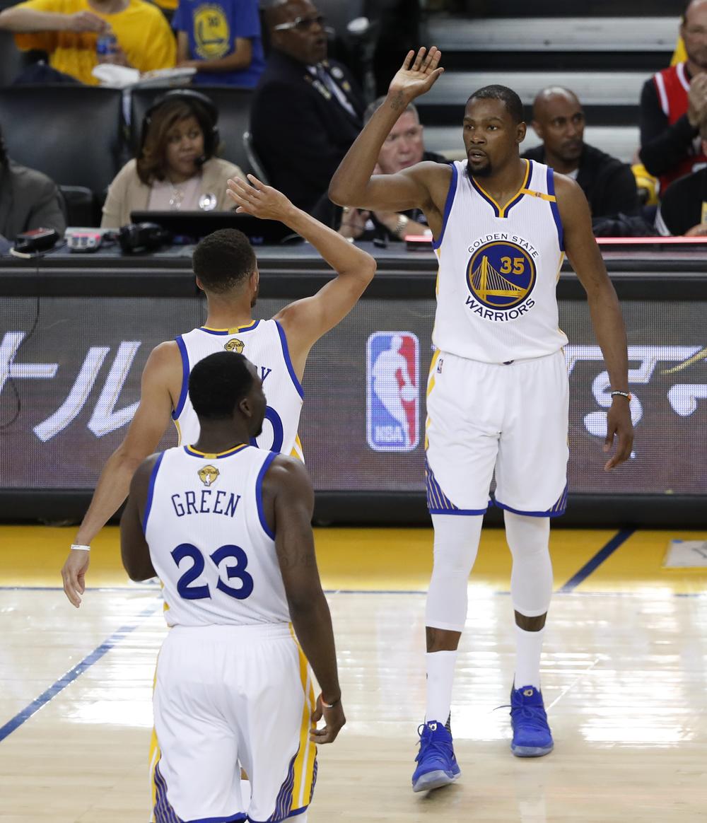 Trio Grin - Kari - Durent važi za već najmoćniji u istoriji NBA