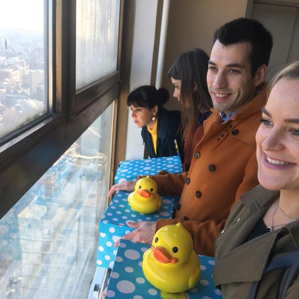 Inicjativa Ne da(vi)mo Beograd počela kampanju izložbom Koraksovih karikatura