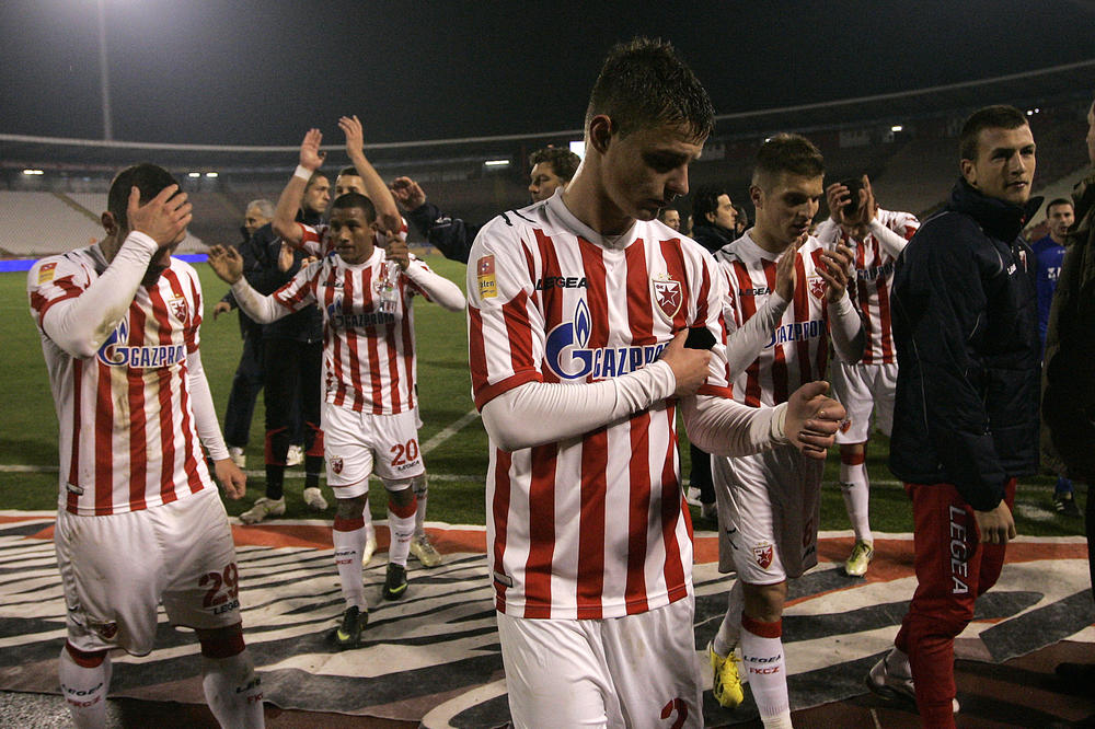 UNIŠTIŠE SVE: Bivšem igraču Zvezde propao transfer zbog svađe menadžera oko provizije! (VIDEO)