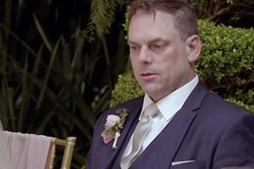 OPSOVAO JE KADA JE VIDEO MLADU PRED OLTAROM! O reakciji ovog mladoženja priča planeta, a VIDEĆETE I ZAŠTO (VIDEO)