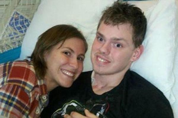 SVOJ ŽIVOT ZA NJEGOV: Doktori su rekli da pusti muža da umre, a ona je uradila nemoguće!