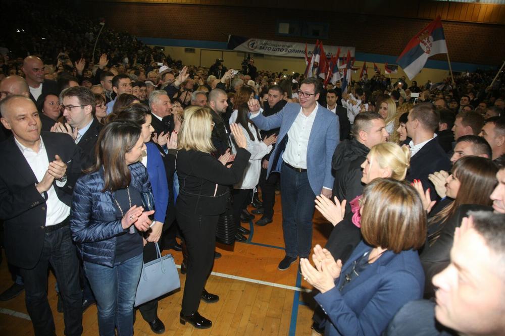 VUČIĆ NA MITINGU SNS NA VOŽDOVCU: Grešili smo, ali smo za razliku od drugih i gradili!