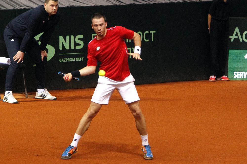 Krstin pao u kvalifikacijama: Rolan Garos sa jednim Srbinom manje!