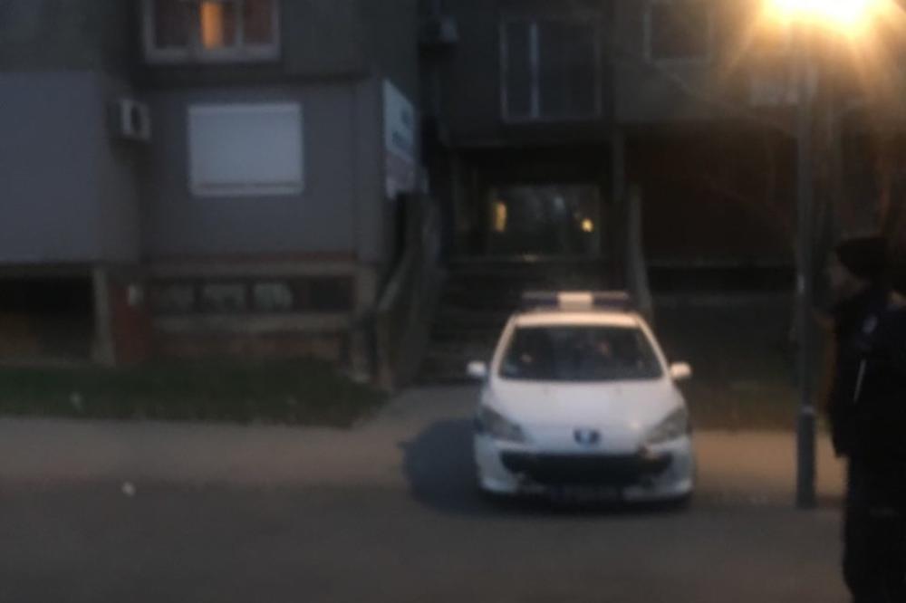 PRVO SE ČUO PUCANJ, PA JE PAO SA PROZORA ZGRADE! Jeziva scena NA NOVOM BEOGRADU! (FOTO)