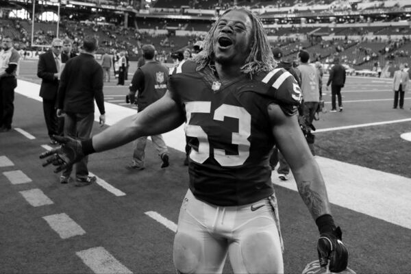 STRAVIČNA TRAGEDIJA NEKOLIKO SATI PRED SUPERBOUL: NFL igrača pregazio pijani vozač!