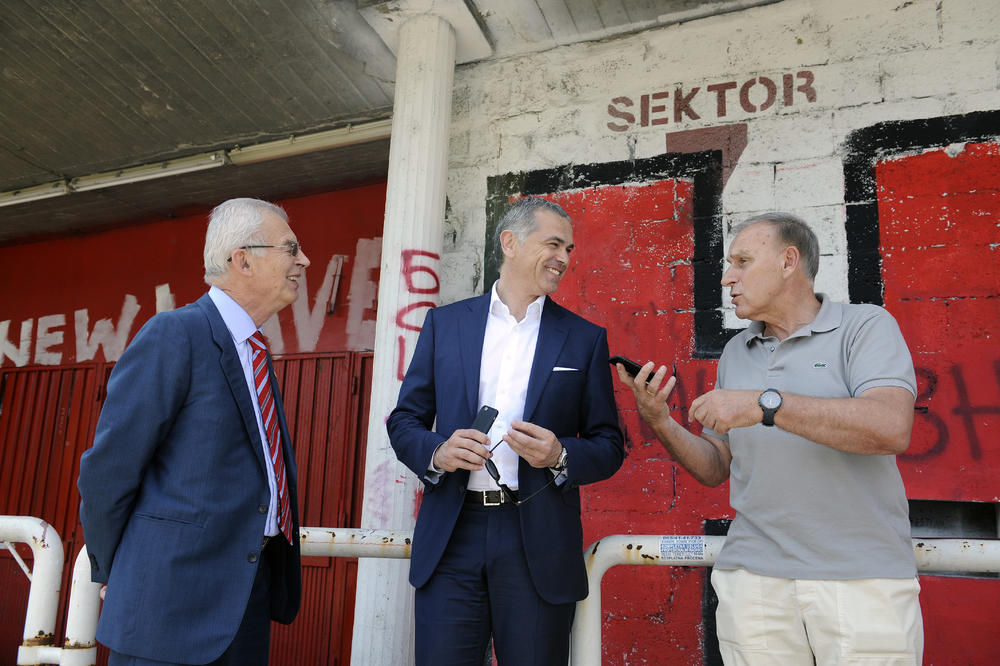 SVETSKO IME! Zvezda potpisala jedan od najznačajnijih ugovora! Predsednik oduševljen! (FOTO)