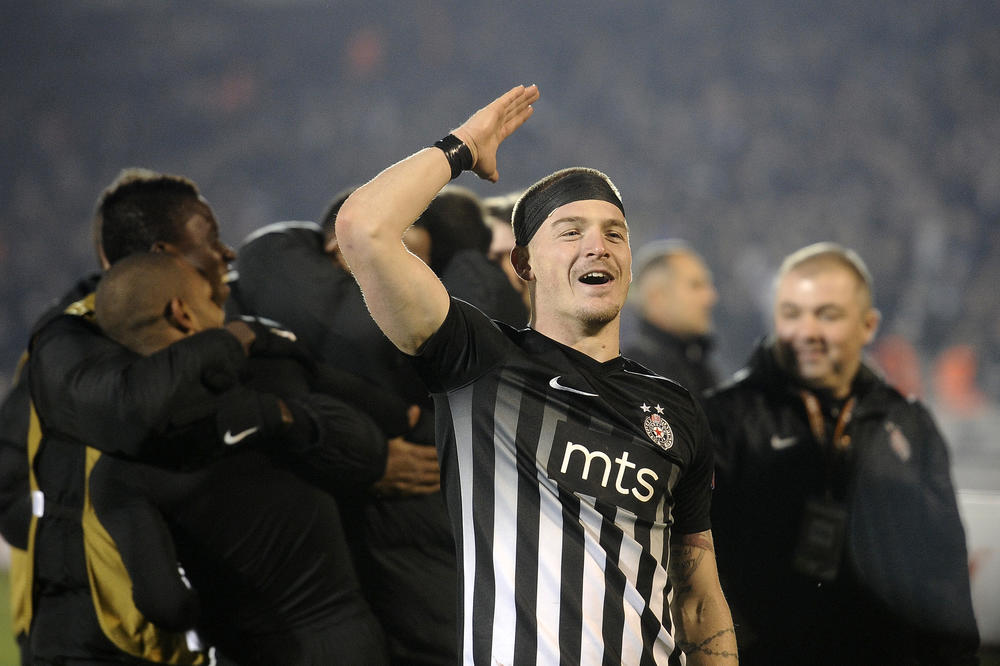 Ožegović u epizodi - Da li čitam komentare, nemam vremena za to! (VIDEO)