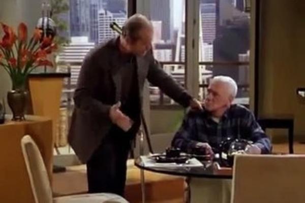 Preminuo Džon Mahoni, zvezda serije koju smo svi obožavali! (FOTO)