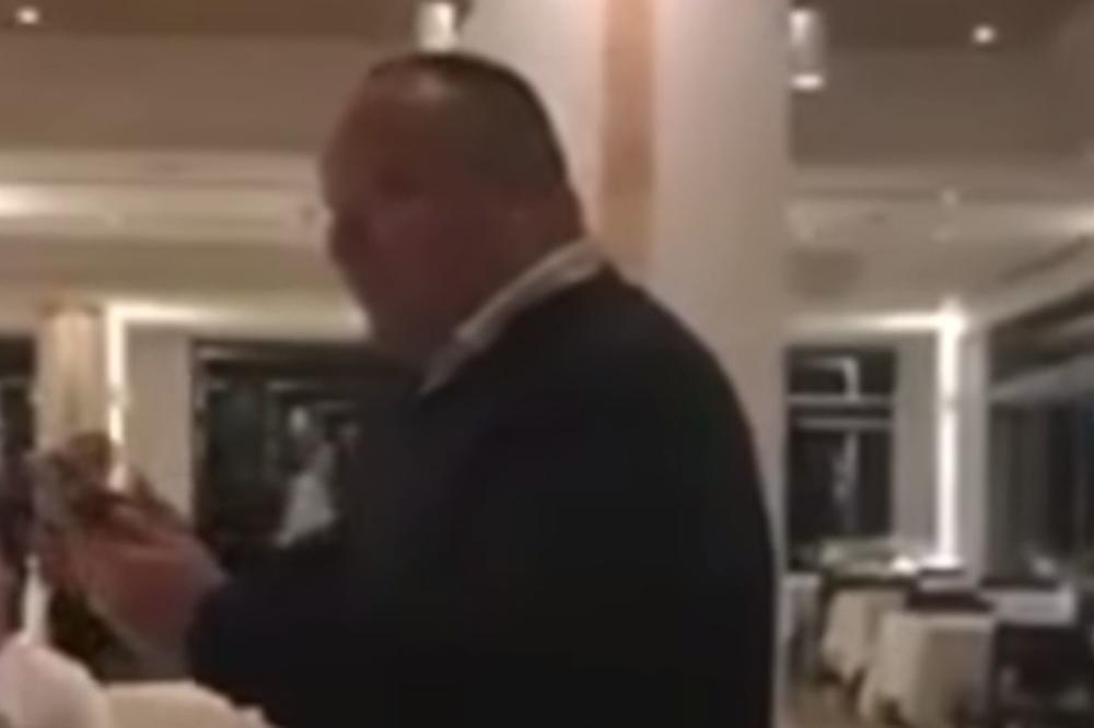 VULETIĆ POSVETIO PROZIVAČKU PESMU OŽEGOVIĆU: Bio si Zvezdino dete! (VIDEO)