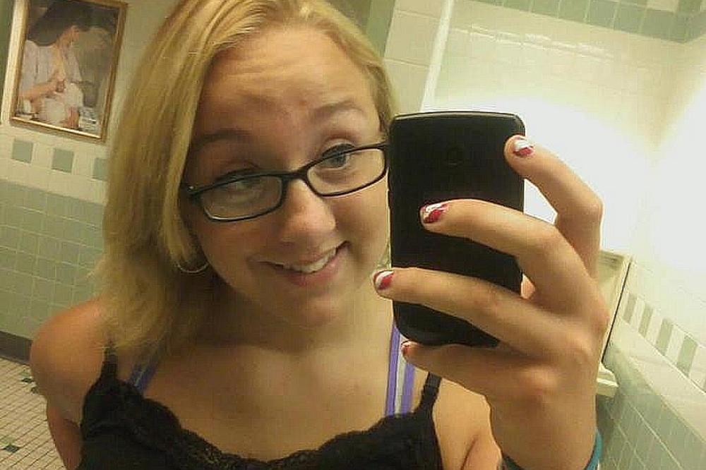 SJAJAN SAVET: Uz pomoć ovog TRIKA uvek ćete ispadati DOBRO na SLIKAMA!