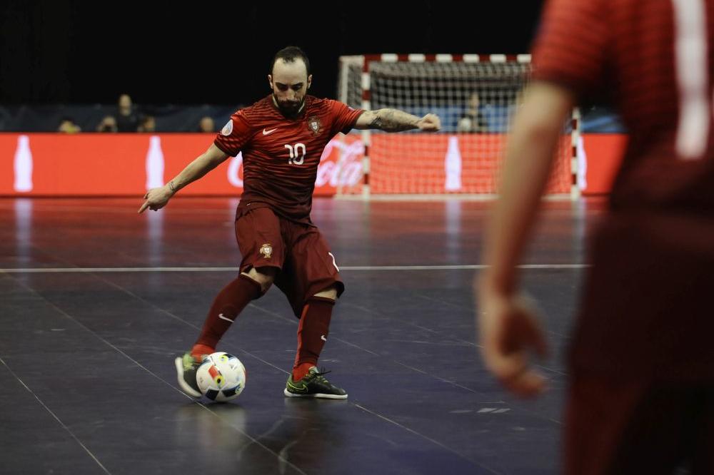 Rikardinjov ŠOU PROGRAM u Sloveniji, Portugal je u polufinalu, Španci izbacili Ukrajinu minimalcem! (VIDEO)