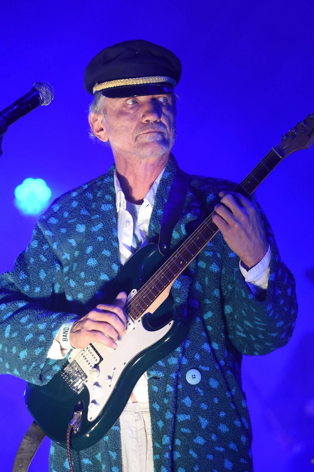 Muzičar, pesnik, reditelj i glumac koji iza sebe ima brojne hitove 