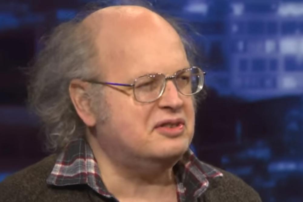 OVAJ ČOVEK SE NIJE TUŠIRAO 13 GODINA: Tvrdi da ne smrdi, a evo šta koristi umesto sapuna! (VIDEO)