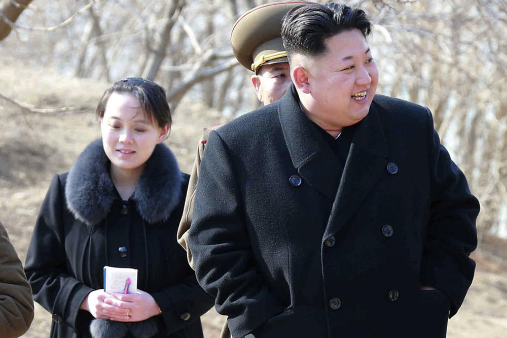 MOGU DA LOVE I TIGROVE, A LIČNO IH JE ODABRAO KIM DŽONG UN: Slatki psići stigli kao poklon predsedniku Južne Koreje