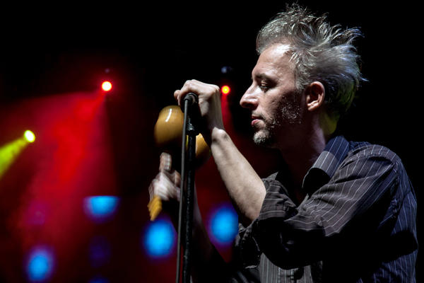 Kralj Čačka objavio singl Spusti svetlost na put (VIDEO)