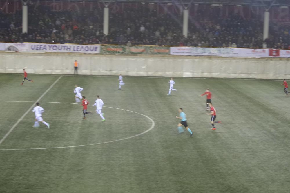 Mančester je to! Eh, da je Brodarac imao Kengura na golu... (FOTO) (VIDEO)