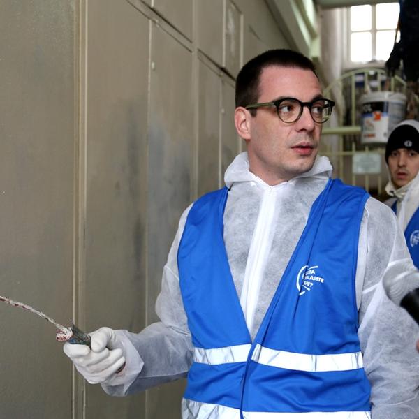 KREČILI ZIDOVE: Grupa građana Šta radite bre &ndash; Marko Bastać nastavila akciju Veliko spremanje Beograda