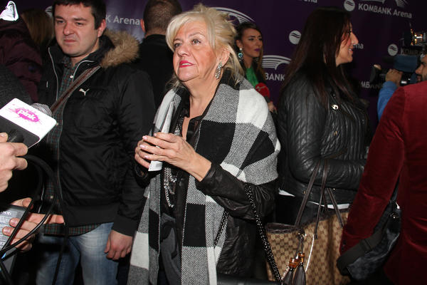 MARINA TUCAKOVIĆ OPERISANA: Intervencija na malignom tumoru na Institutu za onkologiju