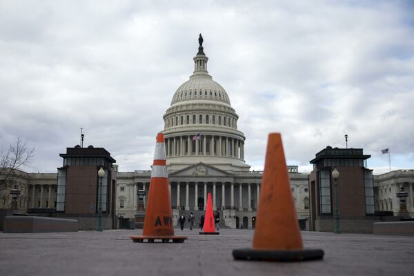 OKONČANA DRUGA BLOKADA VLADE SAD: Kongres usvojio budžet, ali su demokrate tražile OVO zauzvrat!