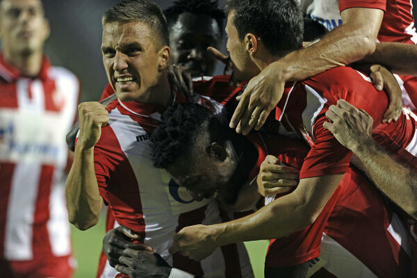 Ipak OSTAJE! Zvezdin heroj prelomio i potpisuje novi ugovor! (VIDEO)