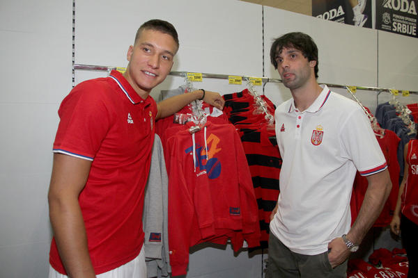 NBA liga je rekla svoje: Ogromna čast ukazana Teodosiću i Bogdanu! (VIDEO)