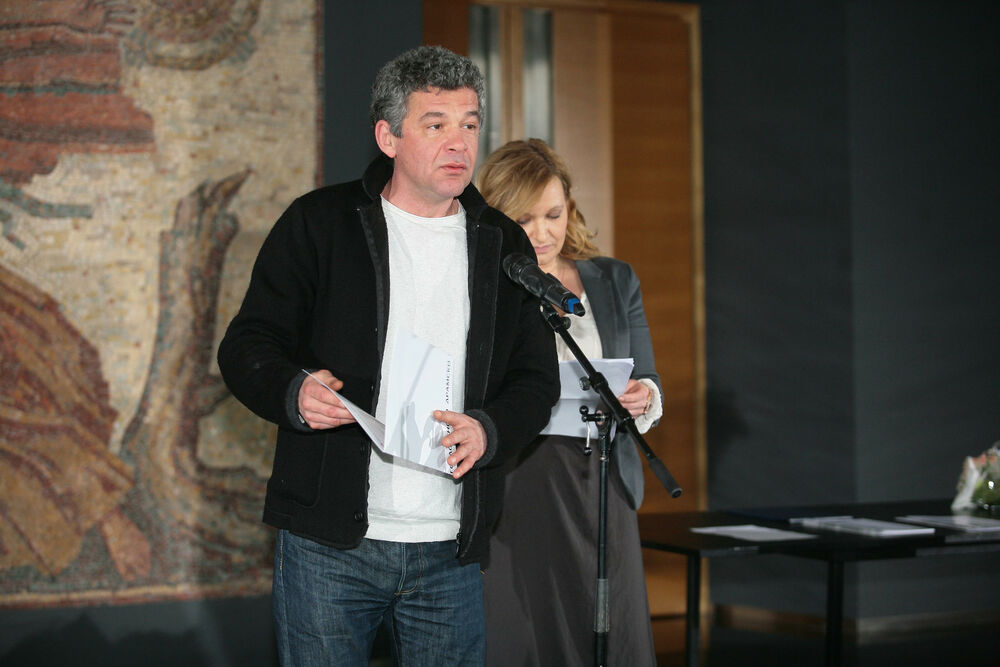 Komemoraciji je prisustvovao veliki broj glumčevh kolega, prijatelja i poštovalaca 