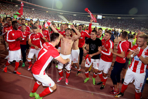 NEOČEKIVANI OSTANAK U ZVEZDI! Već je bio viđen u drugom klubu, ali je ipak Marakana njegova sudbina! (FOTO)