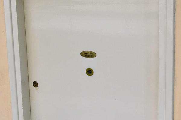 ADVOKAT UBIO KOMŠINICU? Šta se krije iza ubistva usred noći na Novom Beogradu?