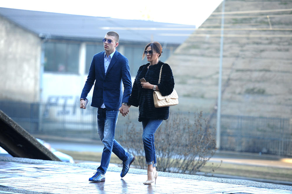 CECA KONAČNO UPOZNALA SNAJKU: Bogdana se POSTIDELA, a Ceca poručila Veljku da pazi kako se ponaša (FOTO)