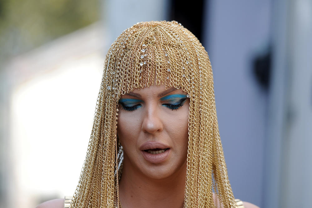 Nakon što ju je bivša zaova javno POHVALILA, Karleuša joj zapušila usta: Mnogo sam JA PONIŽENJA doživela zbog BRAKA!