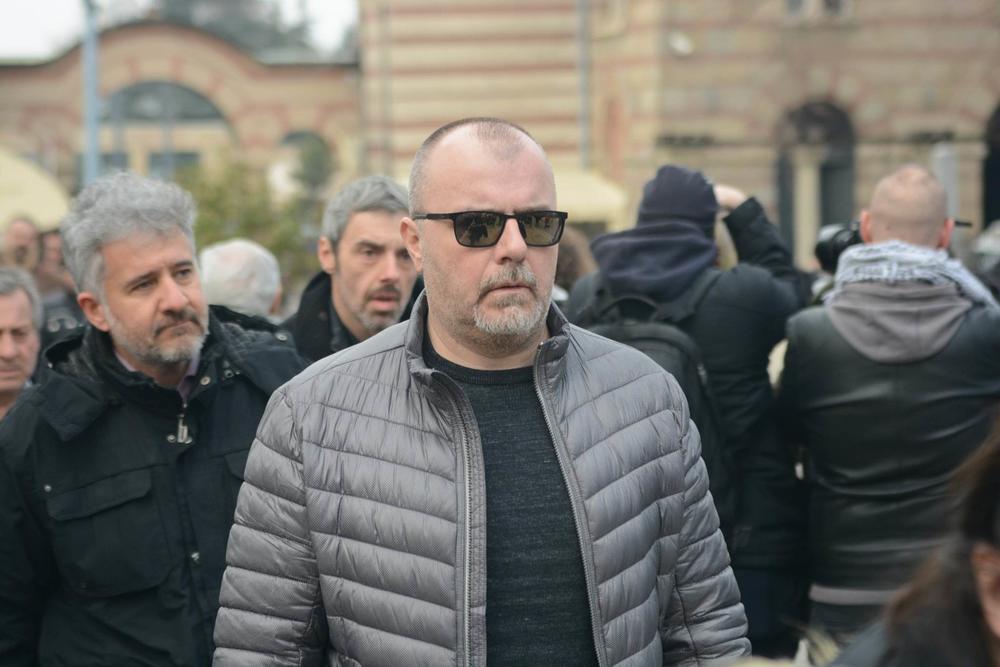 Nikola Kojo skrhan bolom