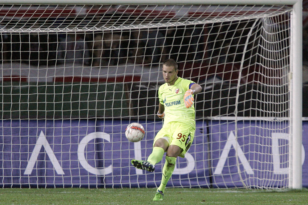 Rajković nije čovek, on je mačka! Ovako nešto mogu da izvedu samo golmani svetske klase! (VIDEO)